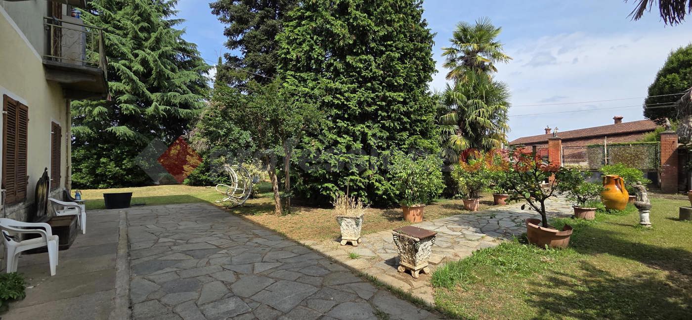 Casa indipendente con giardino a Pinerolo