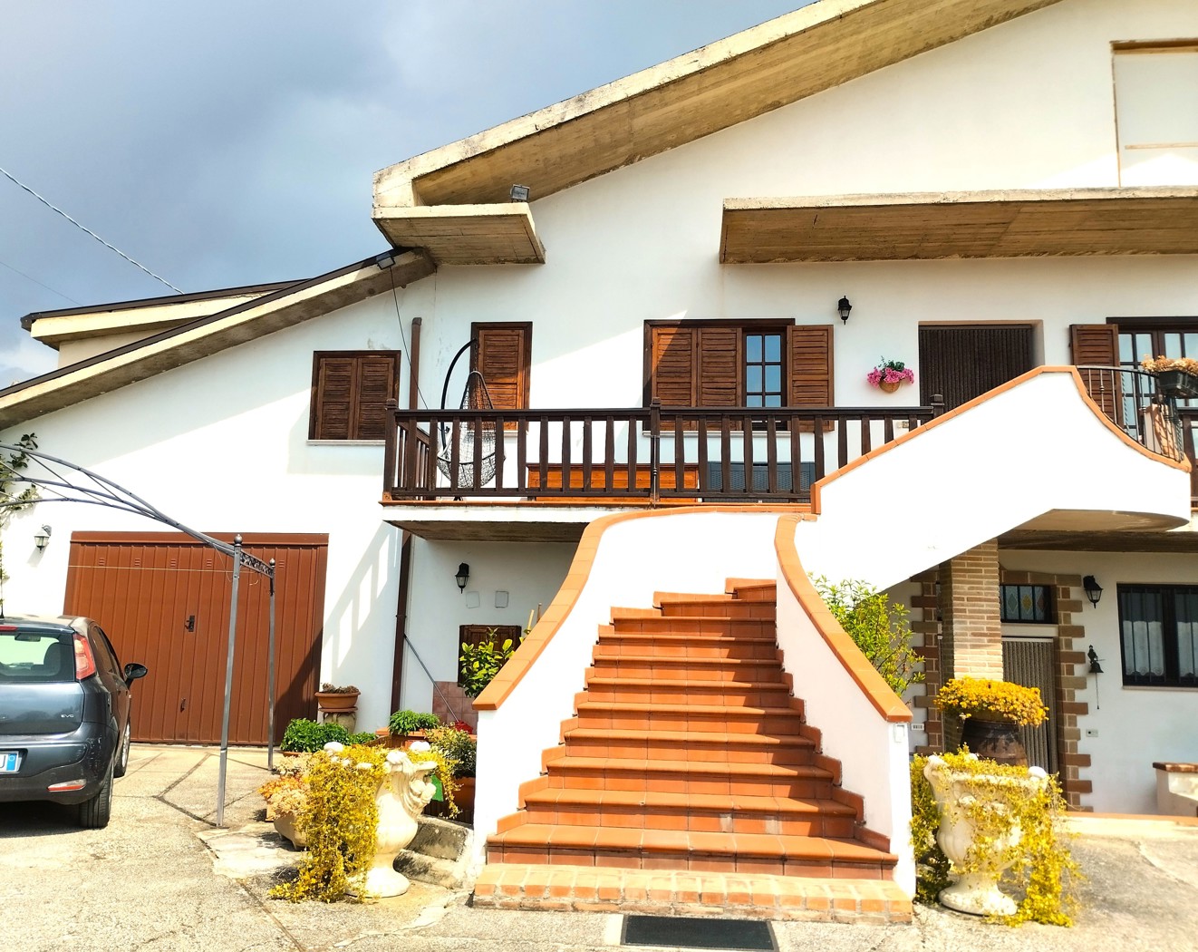 Villa Bifamiliare con giardino a Celano