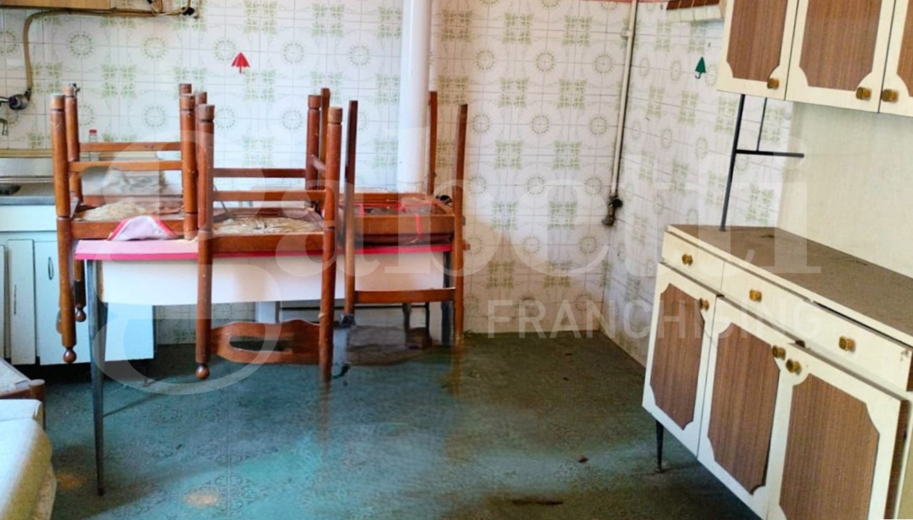 Casa indipendente con giardino a Avezzano