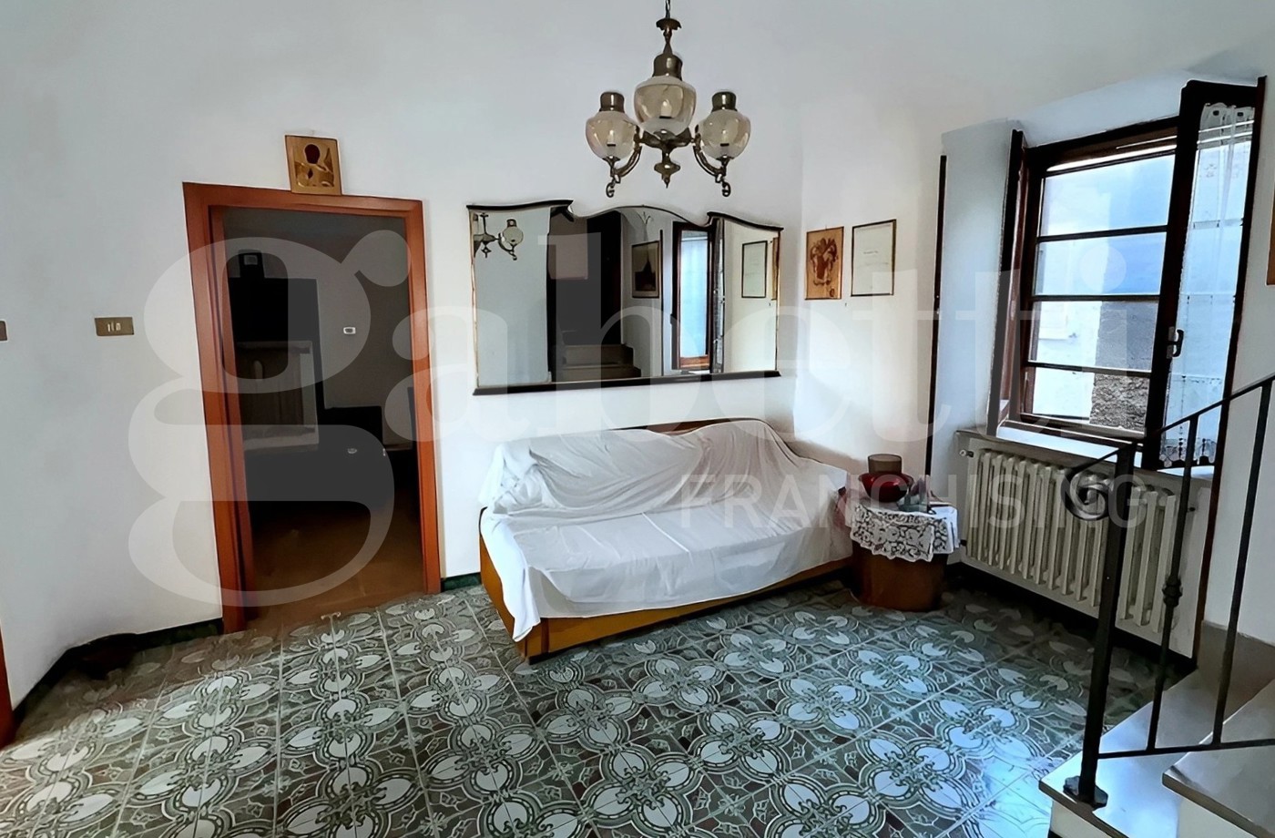 Casa indipendente in vendita a Trasacco