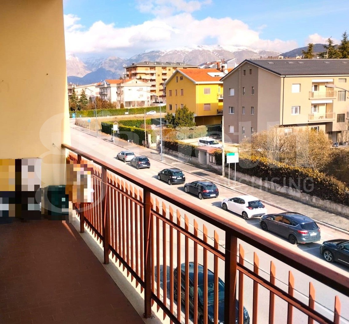 Quadrilocale con box a Avezzano