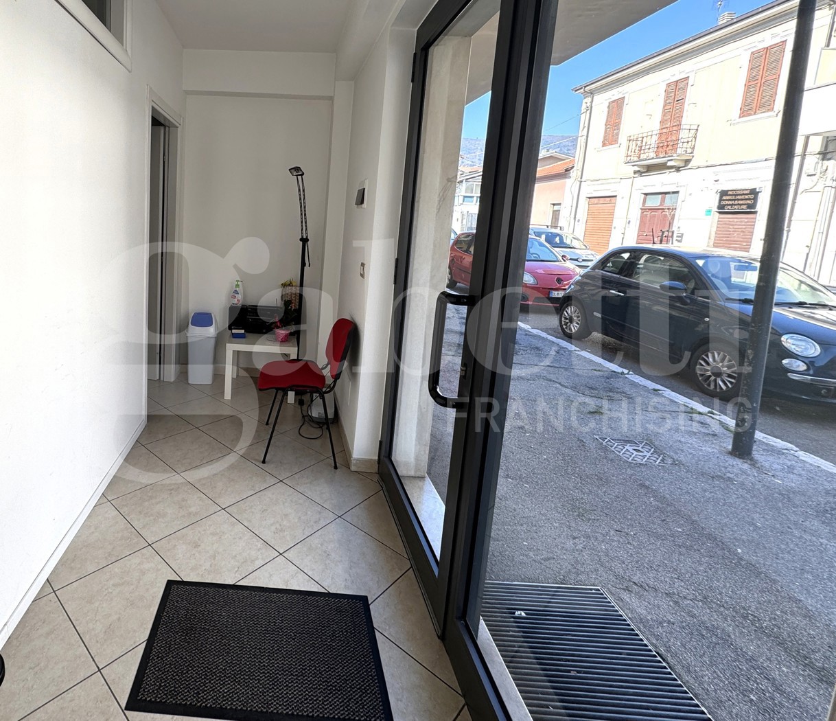 Ufficio in affitto a Avezzano