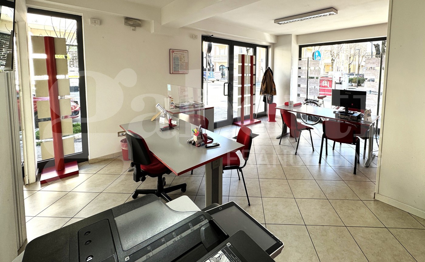 Ufficio in affitto a Avezzano