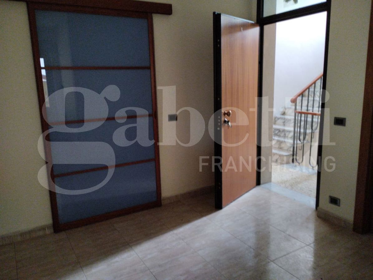 Ufficio in affitto a Avezzano