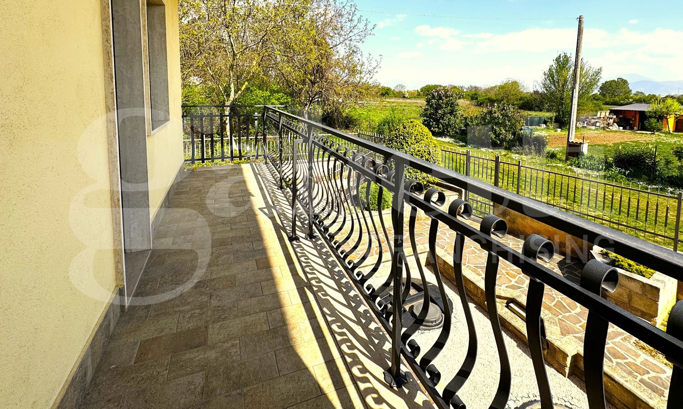 Casa indipendente con giardino a Avezzano