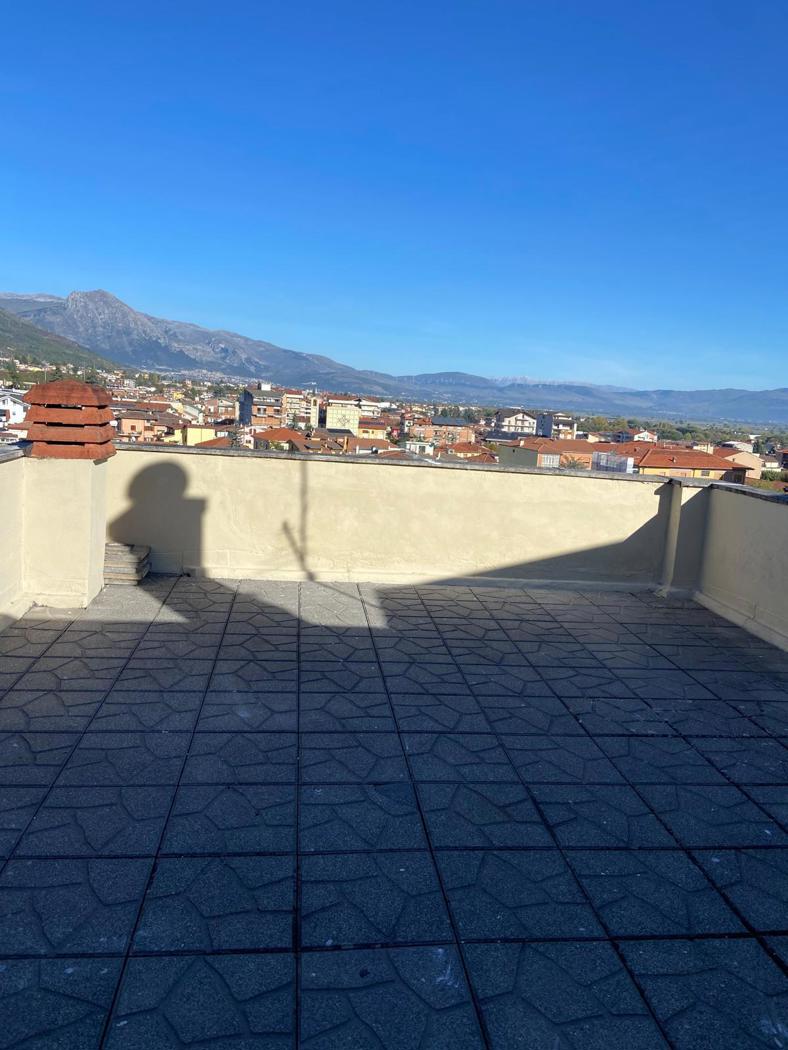 Attico arredato in affitto a Avezzano