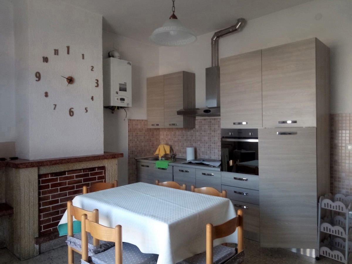 Casa indipendente arredata in affitto a Avezzano