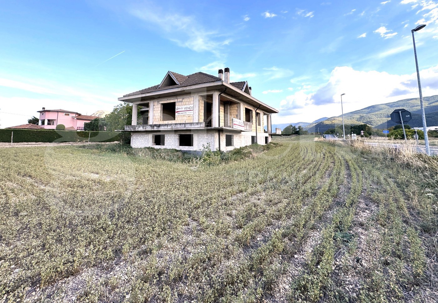 Villa in vendita a Trasacco