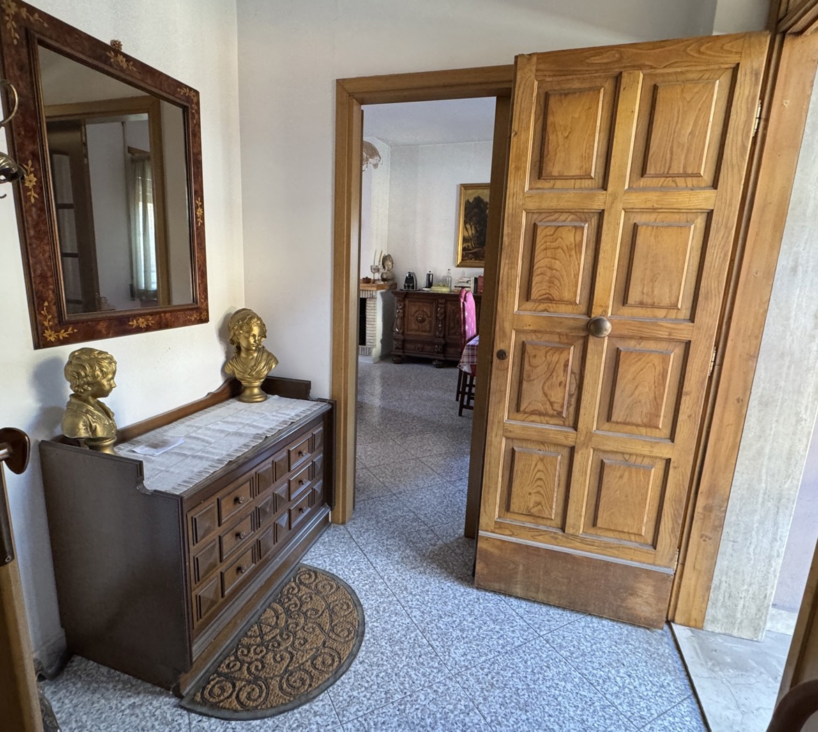 Casa indipendente in vendita a Trasacco