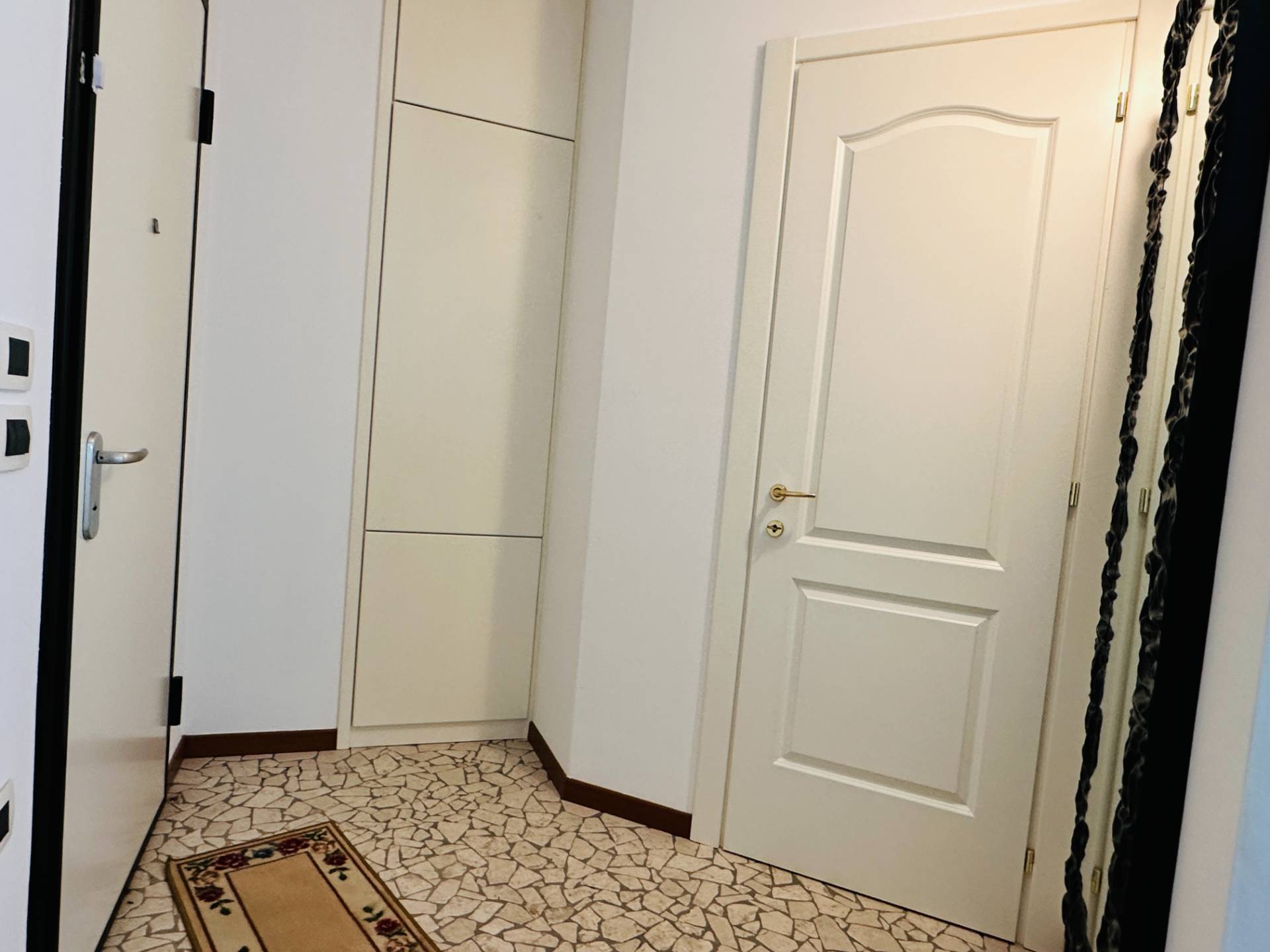 Appartamento in vendita a Pesaro, Mare