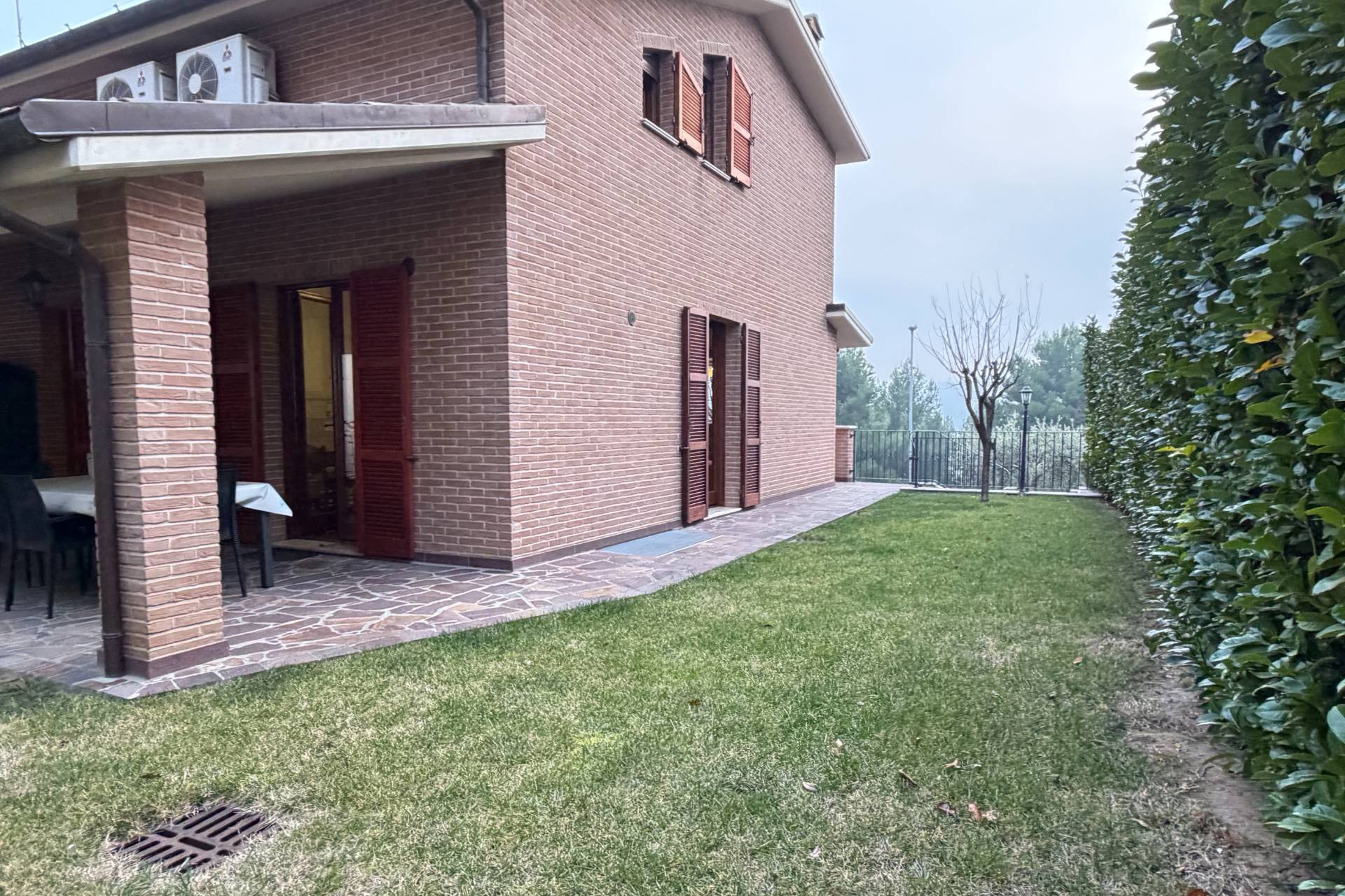 Villetta a schiera in vendita a Pesaro, Ledimar