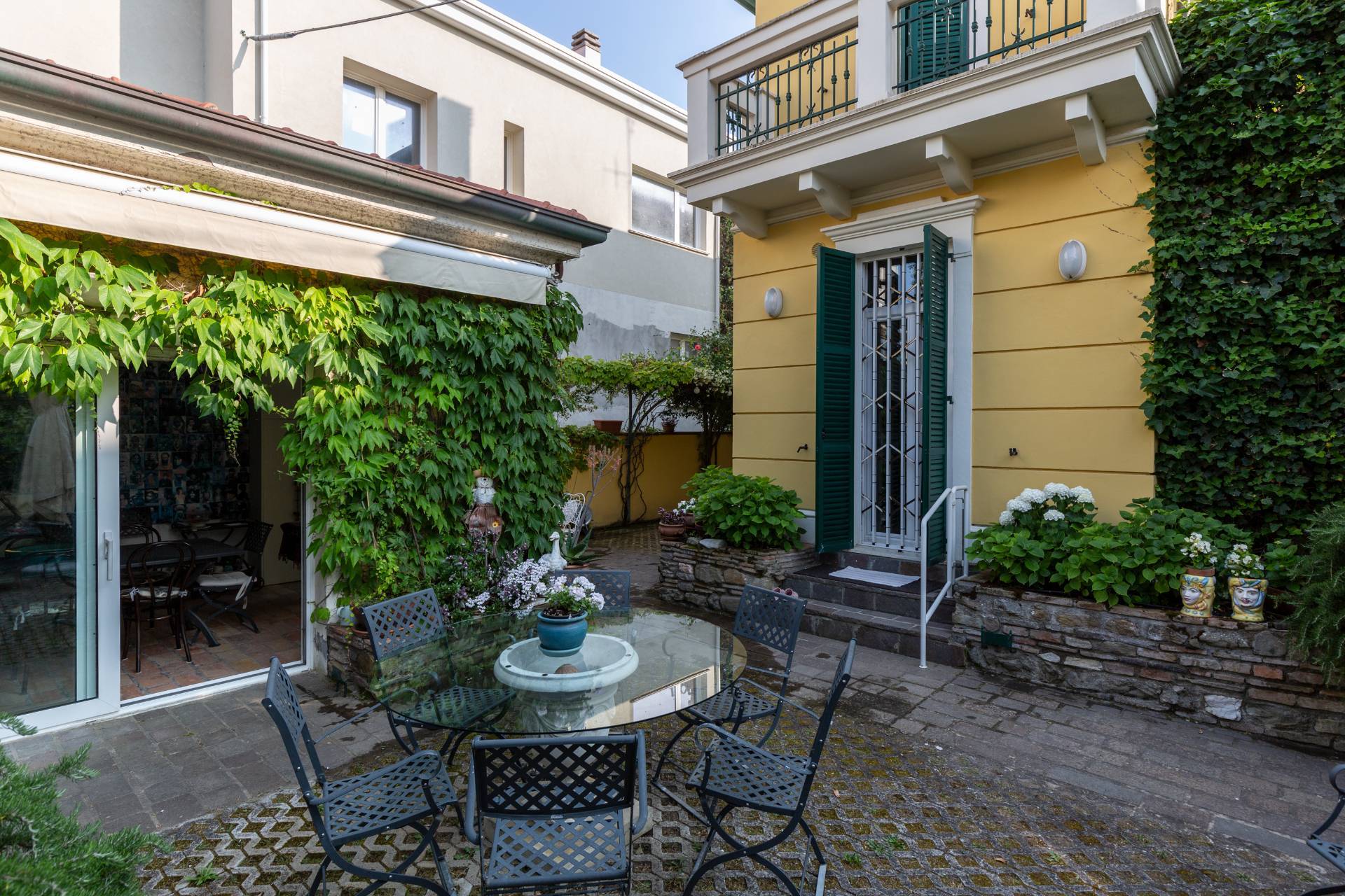 Villa in vendita a Pesaro, Mare