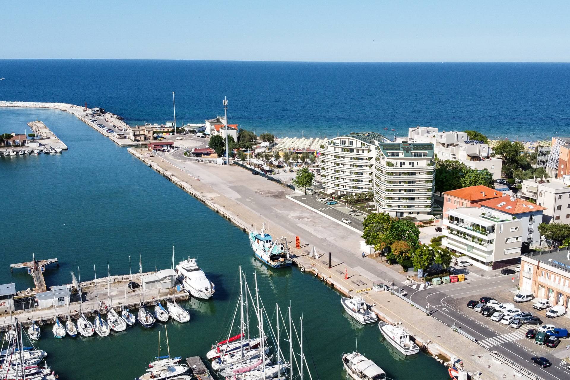 Appartamento in vendita a Pesaro, Mare