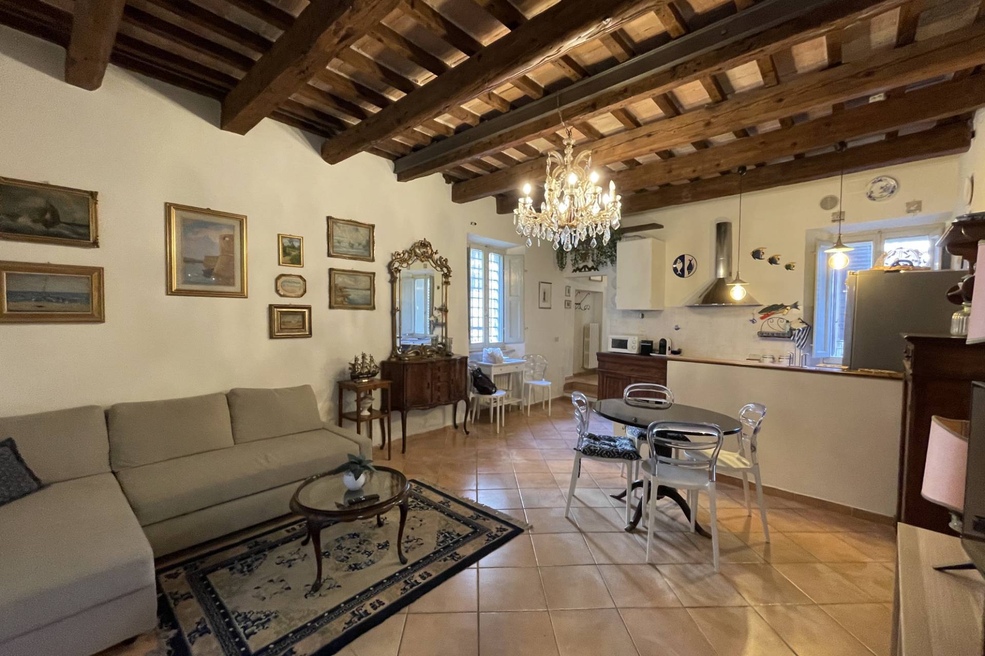 Appartamento in vendita a Pesaro, Centro