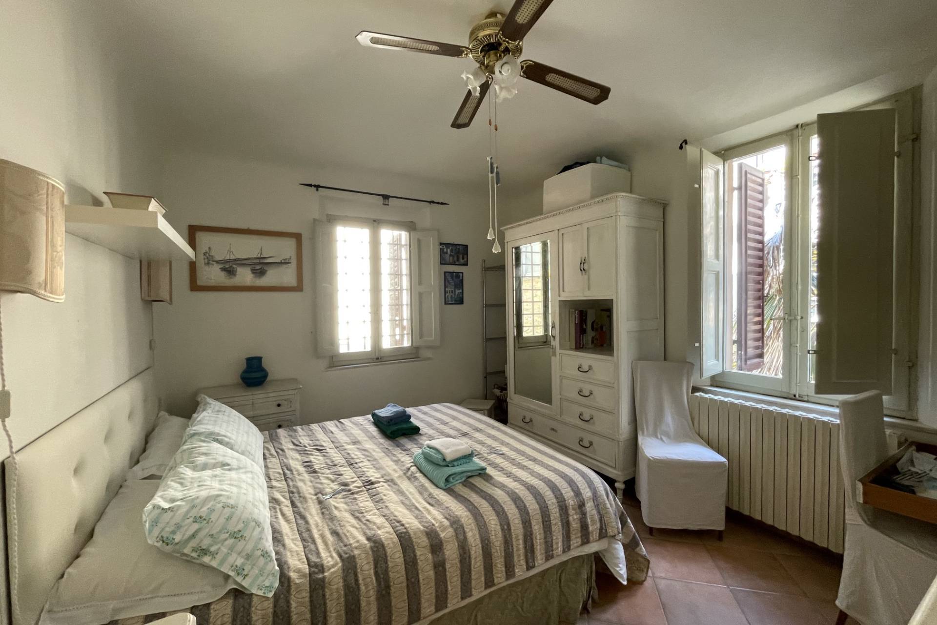 Appartamento in vendita a Pesaro, Centro