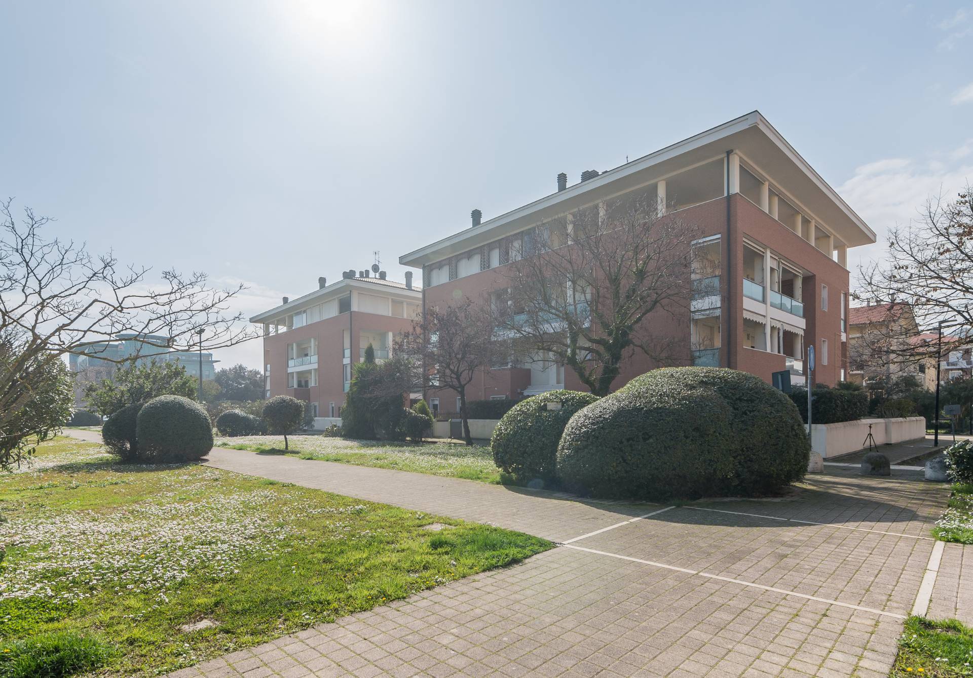 Appartamento in vendita a Pesaro, Mare