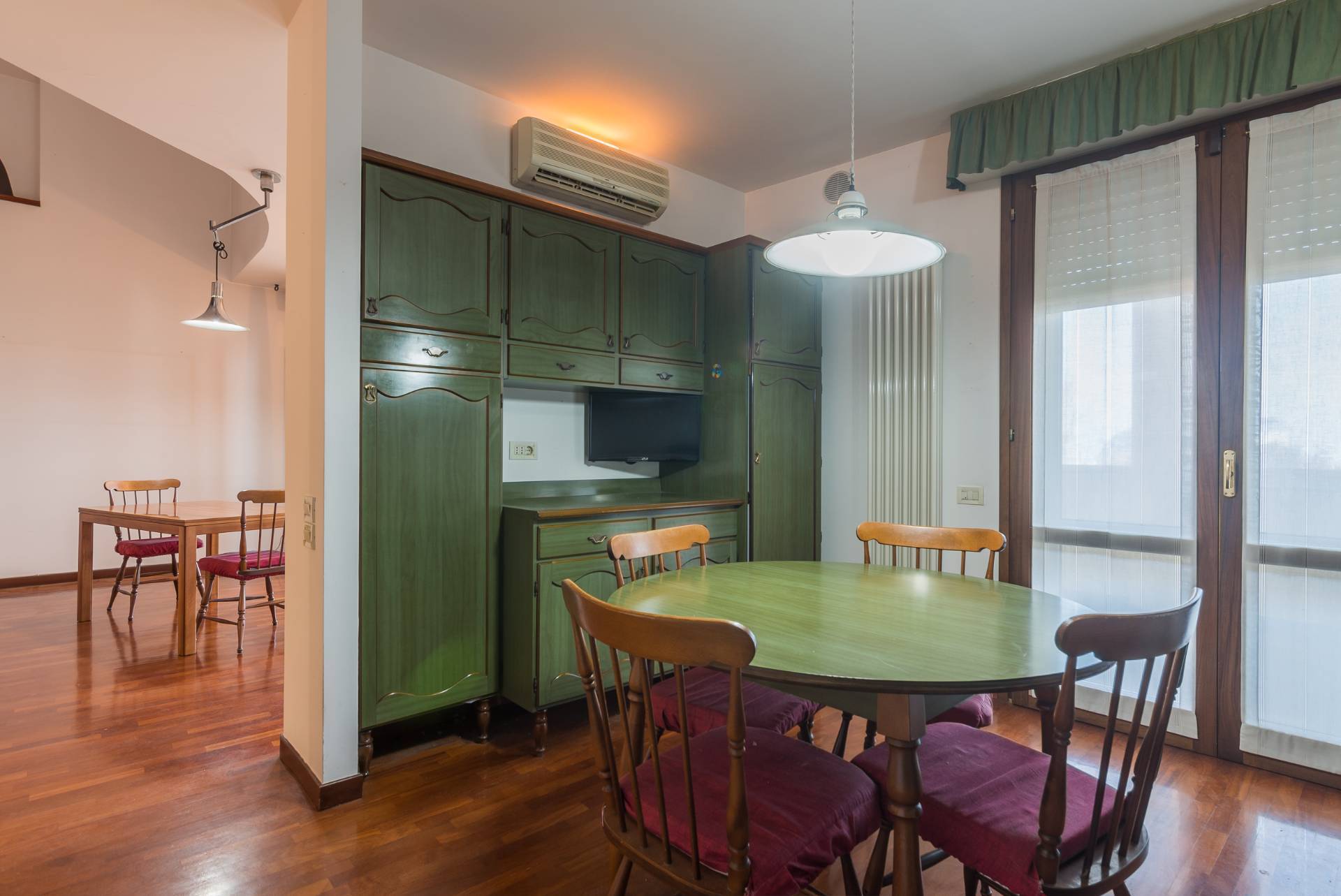 Appartamento in vendita a Pesaro, Mare