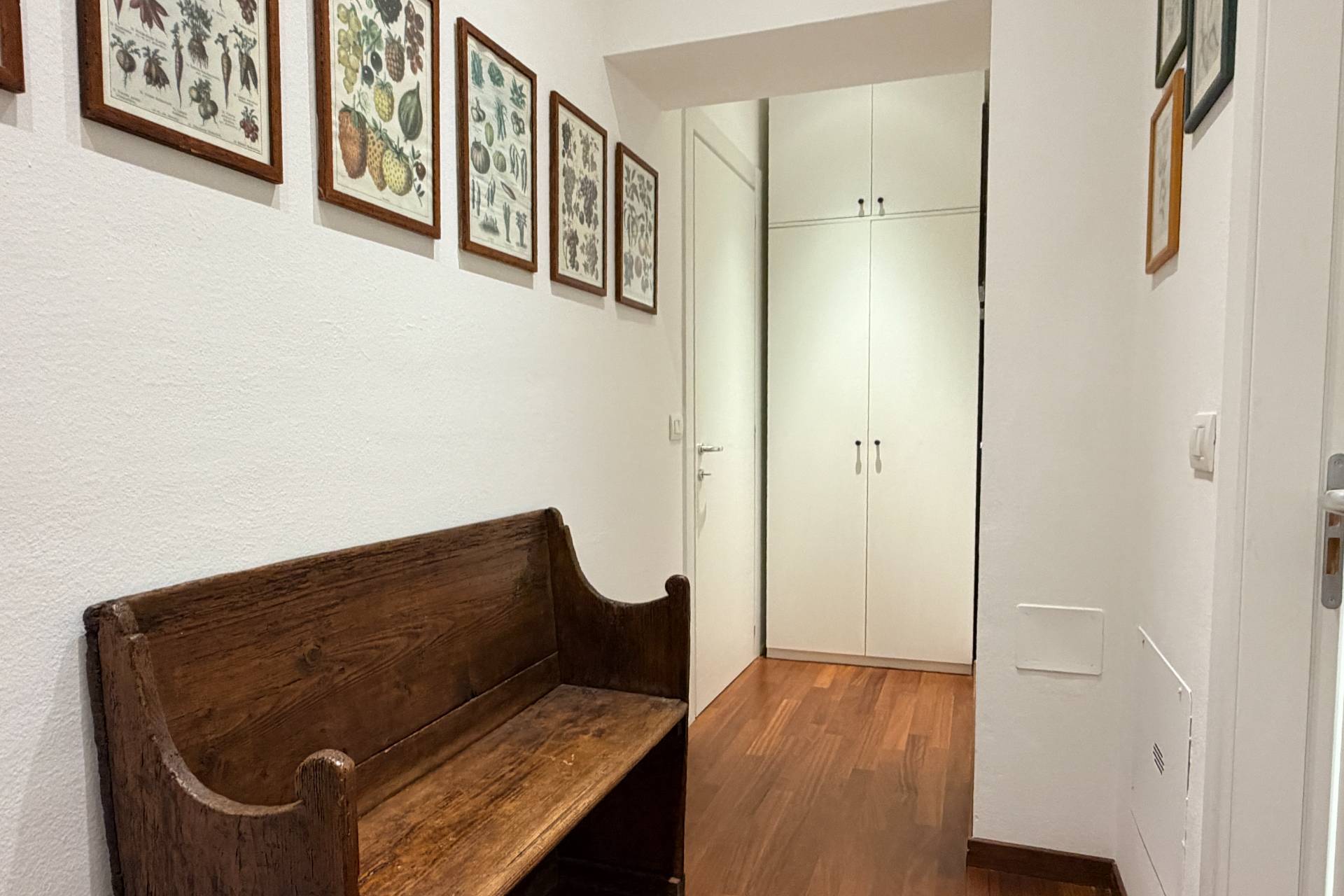 Appartamento in vendita a Pesaro, Centro