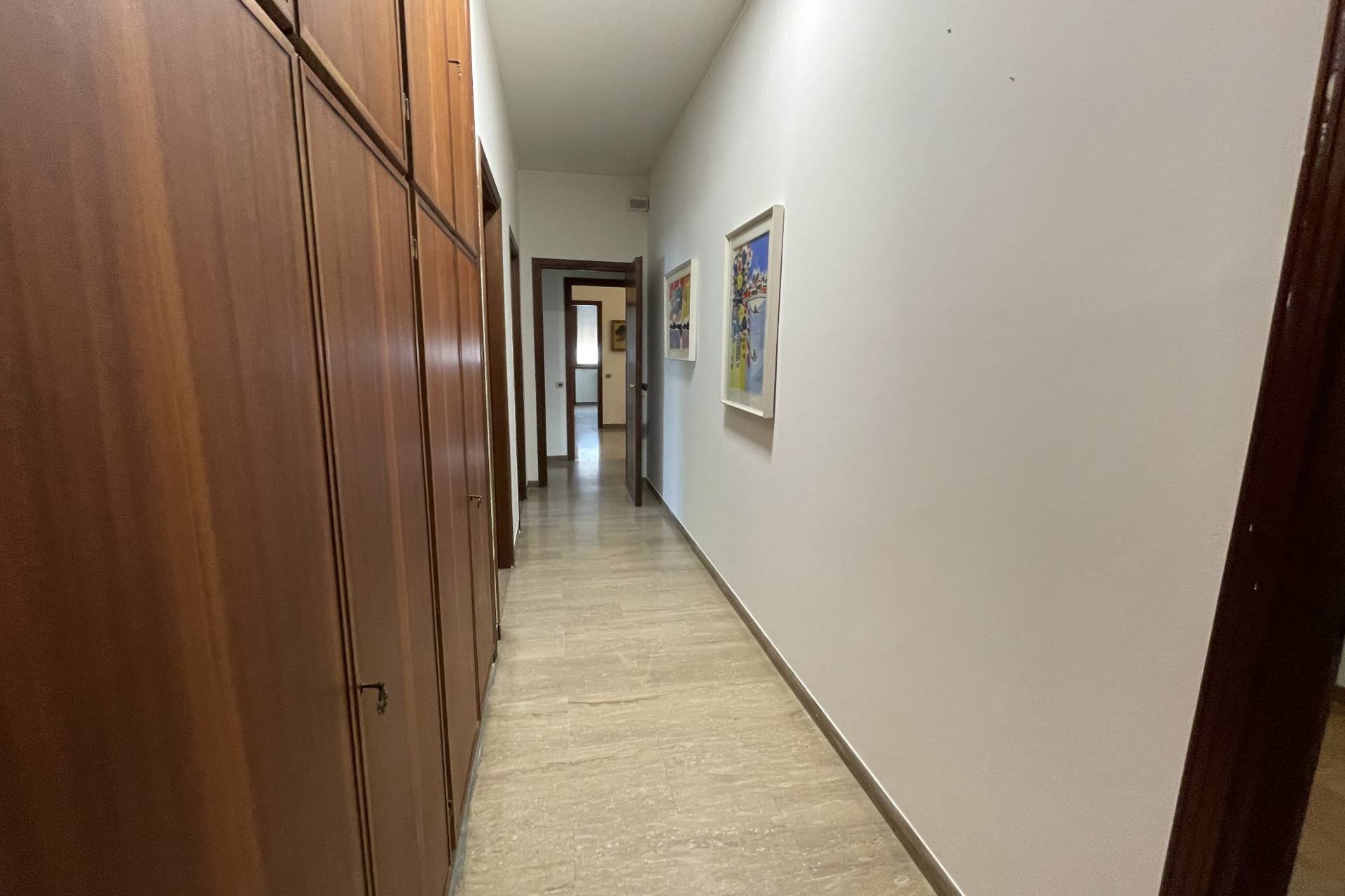 Appartamento in vendita a Pesaro, Mare