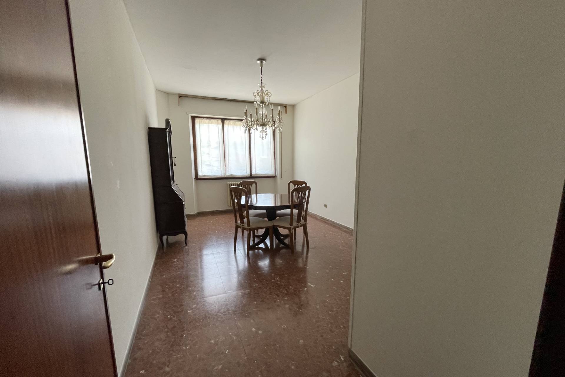 Appartamento in vendita a Pesaro, Mare