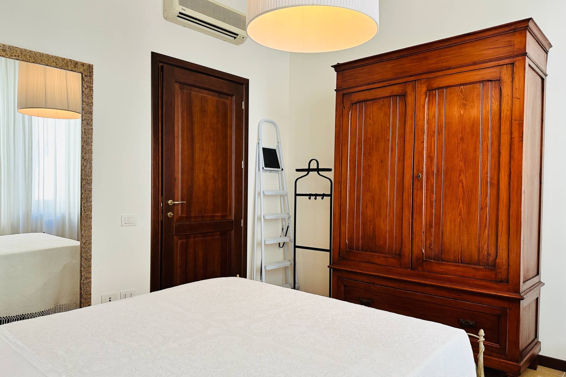 Appartamento in vendita a Pesaro, Mare