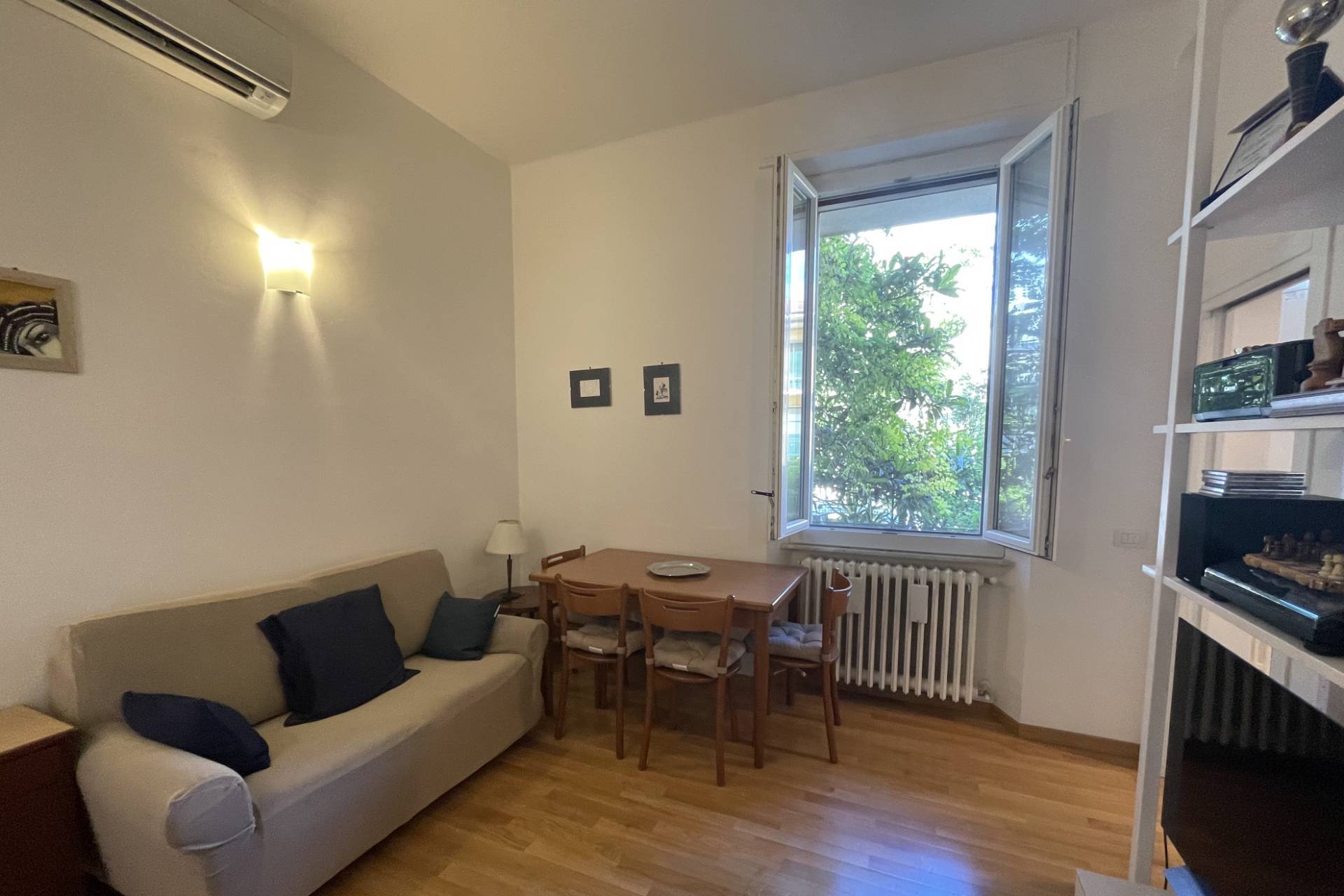 Appartamento in vendita a Pesaro, Mare