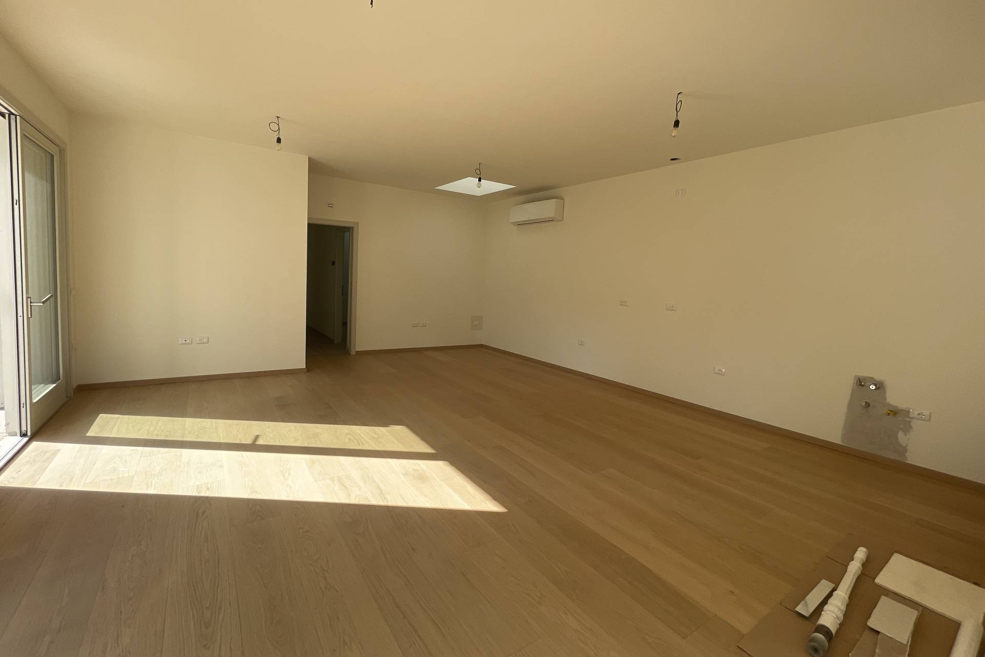 Villa in vendita a Pesaro, Mare