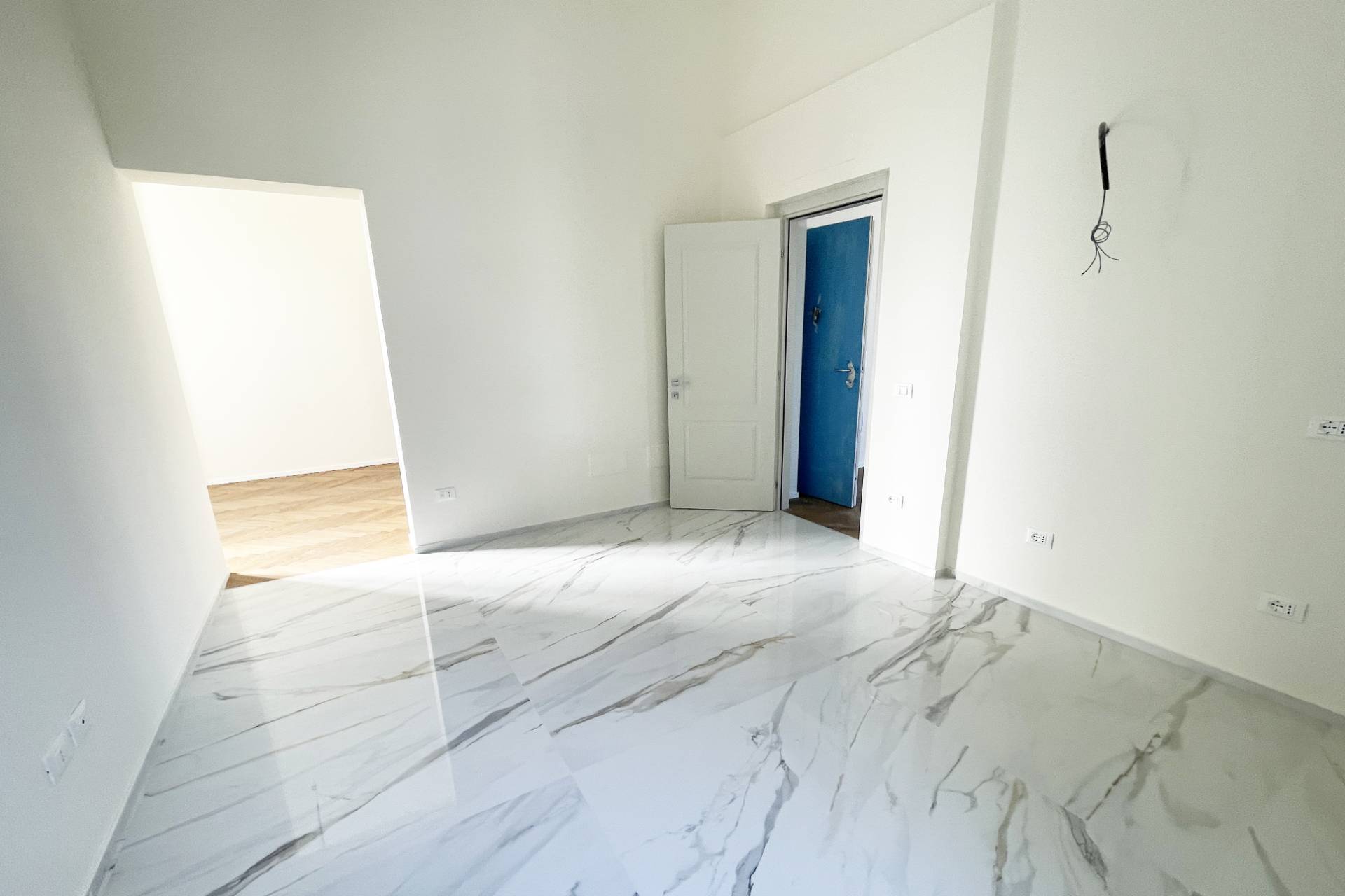 Appartamento in vendita a Pesaro, Mare