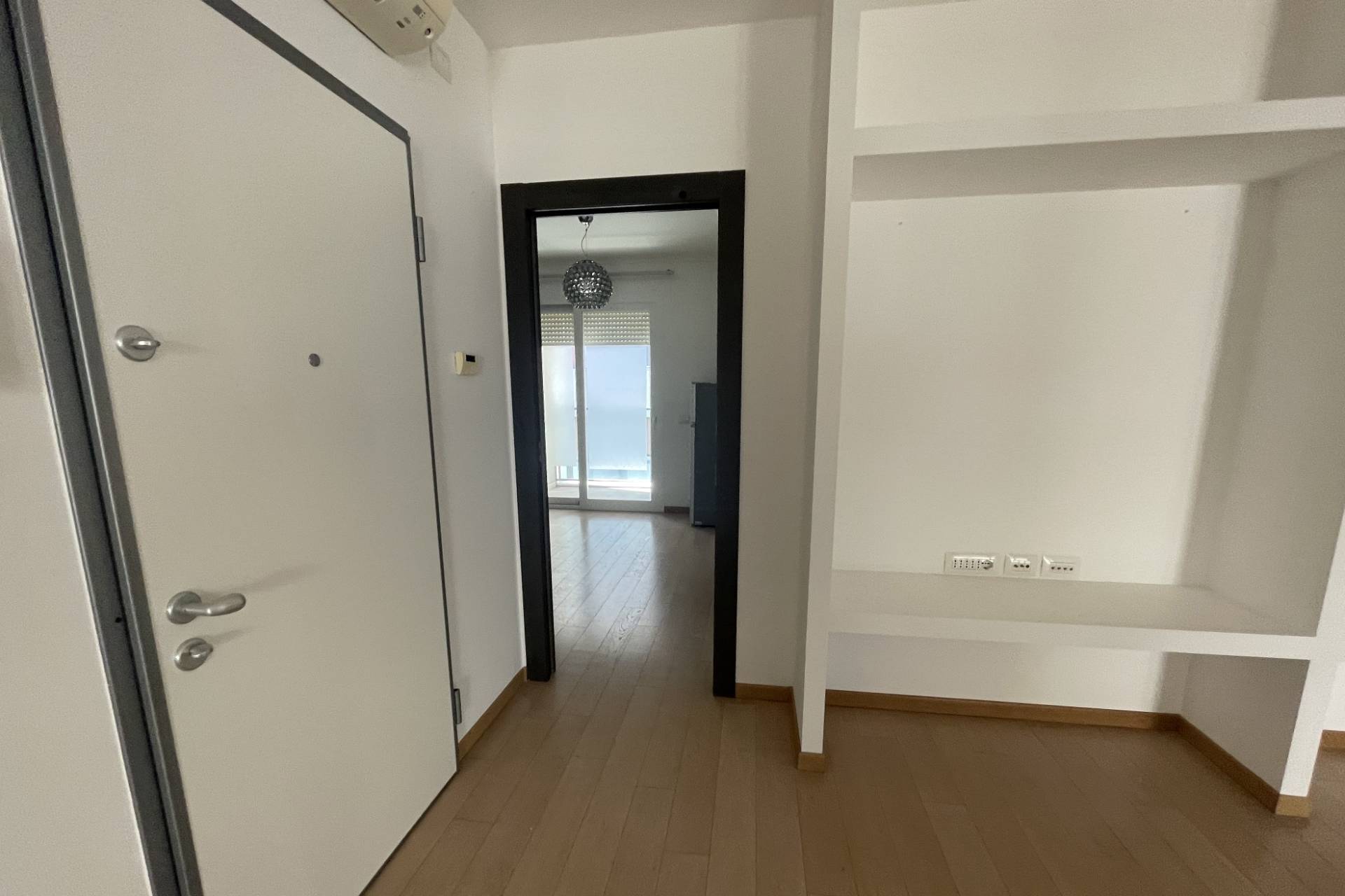 Appartamento in vendita a Pesaro, Mare