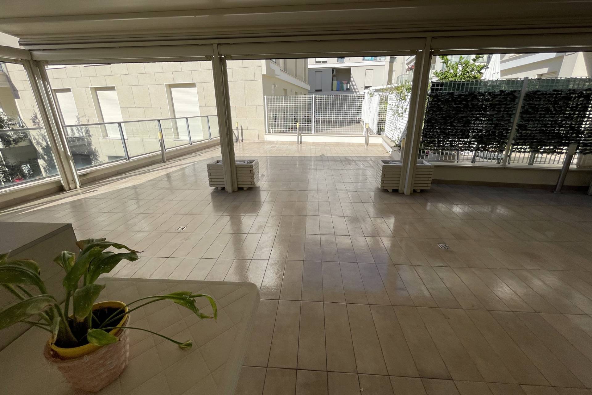 Appartamento in vendita a Pesaro, Mare