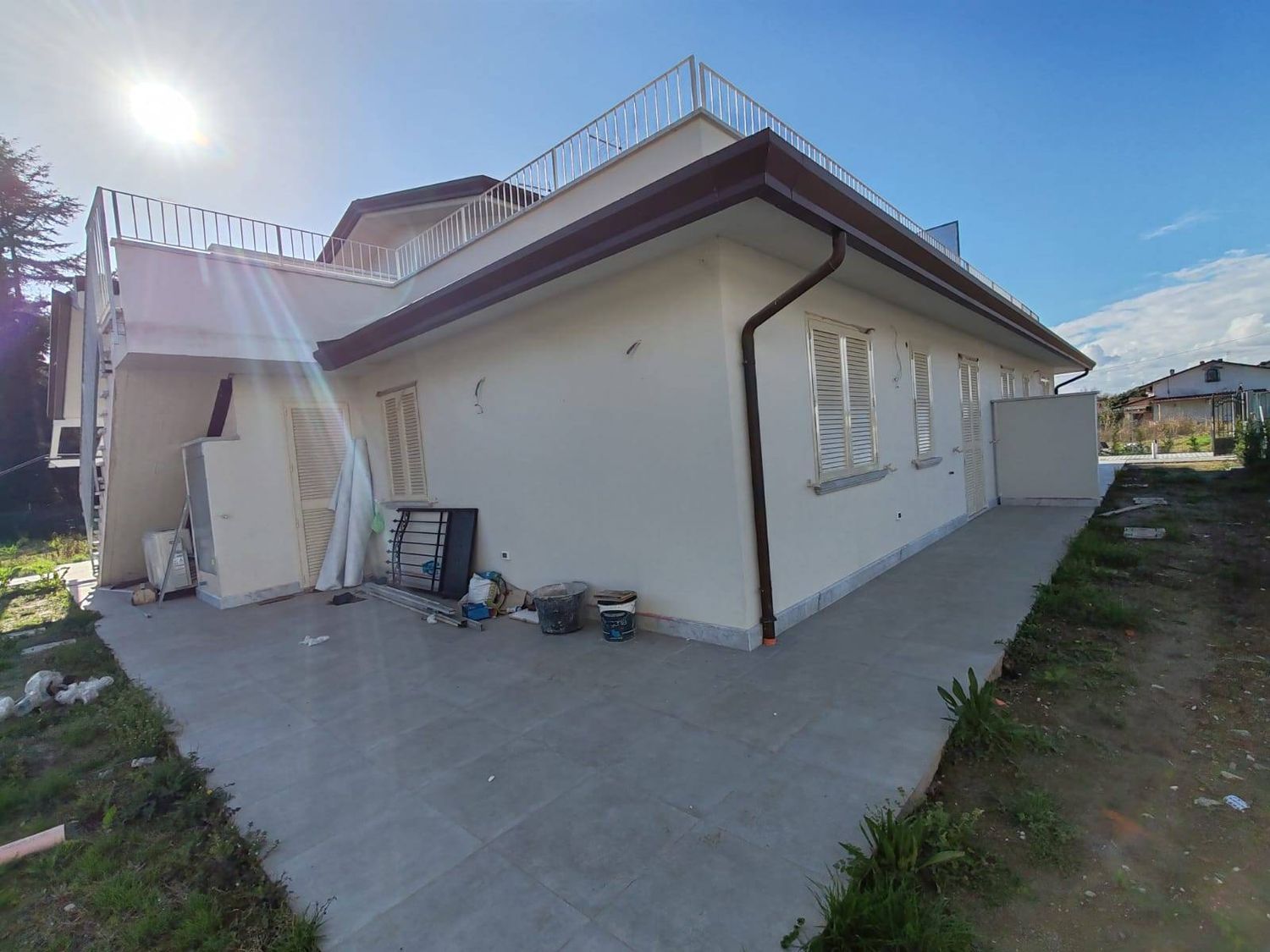 Villa Bifamiliare con giardino, Massa marina di