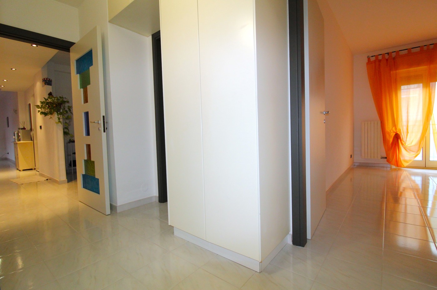 Quadrilocale con box a Casamassima