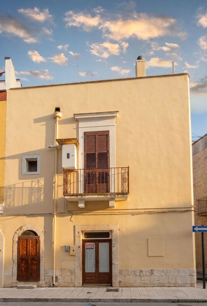 Casa indipendente da ristrutturare a Casamassima