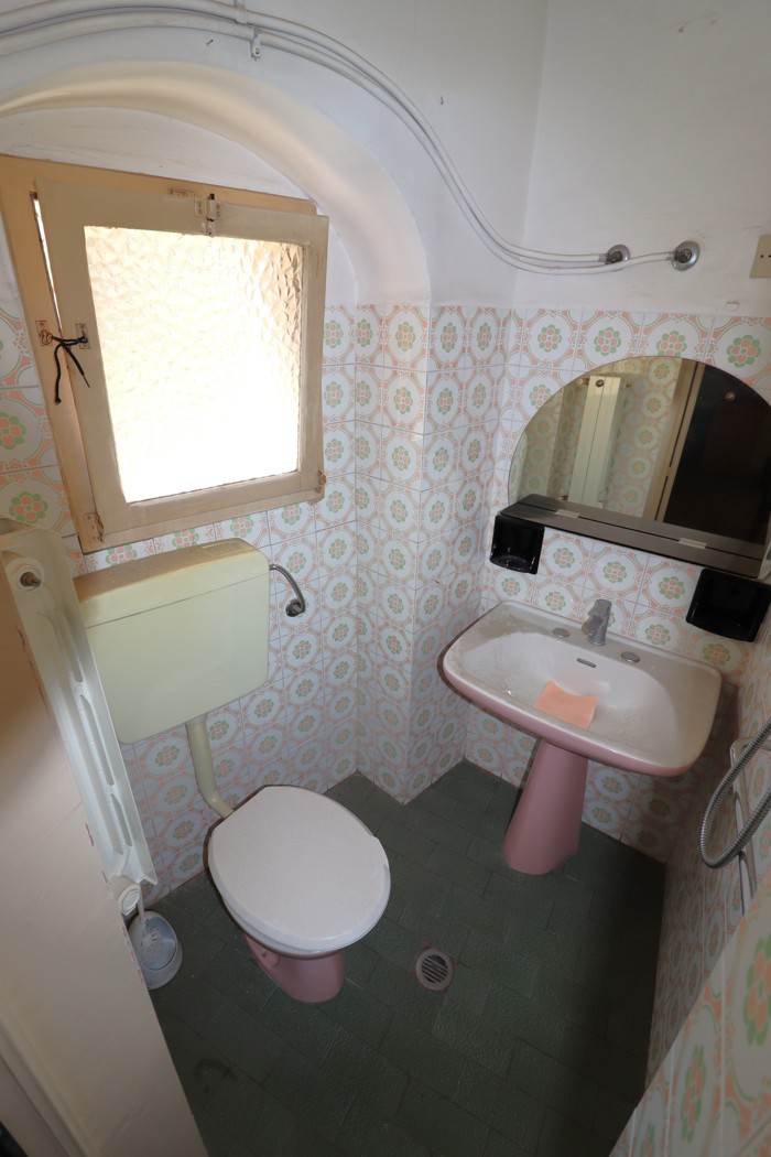 Casa indipendente da ristrutturare a Casamassima