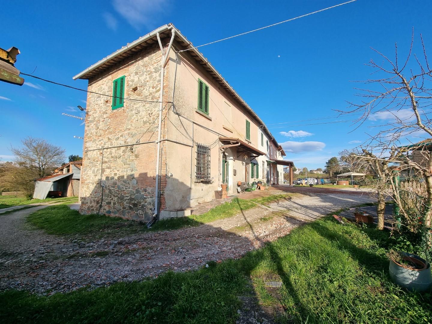 Casa indipendente con giardino, Santa Croce sull'Arno staffoli