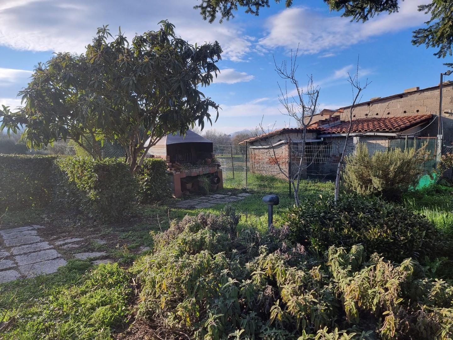 Casa indipendente con giardino, Santa Croce sull'Arno staffoli