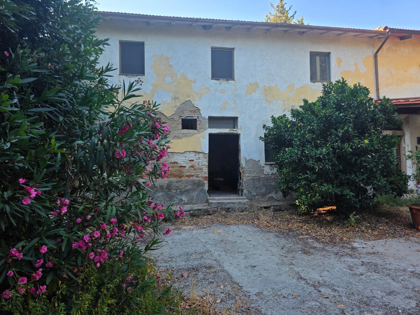 Casa indipendente con giardino a Palaia