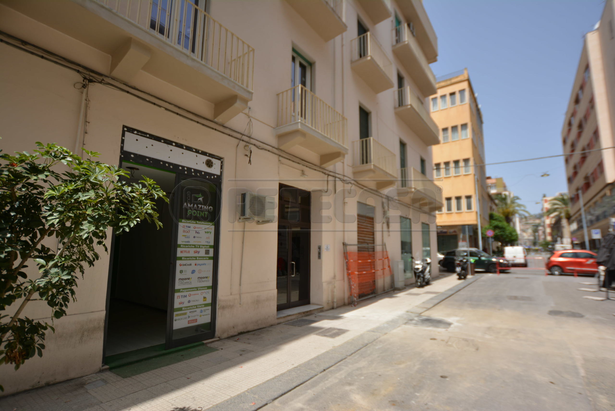 Locale commerciale in affitto in via camiciotti 25, Messina