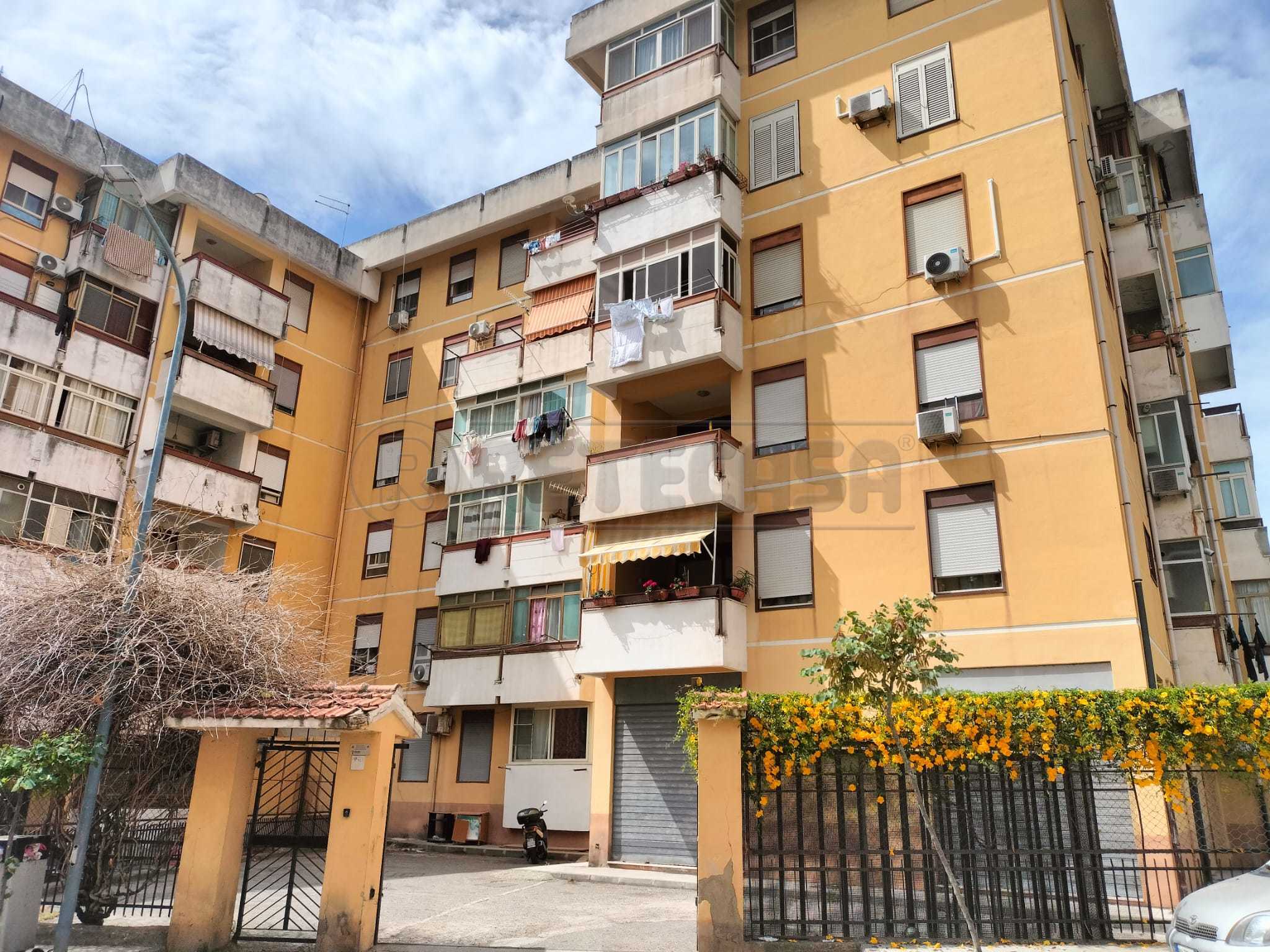 Quadrilocale da ristrutturare in via rocco chinnici 14, Messina