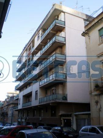 Bilocale da ristrutturare in via francesco todaro 5, Messina
