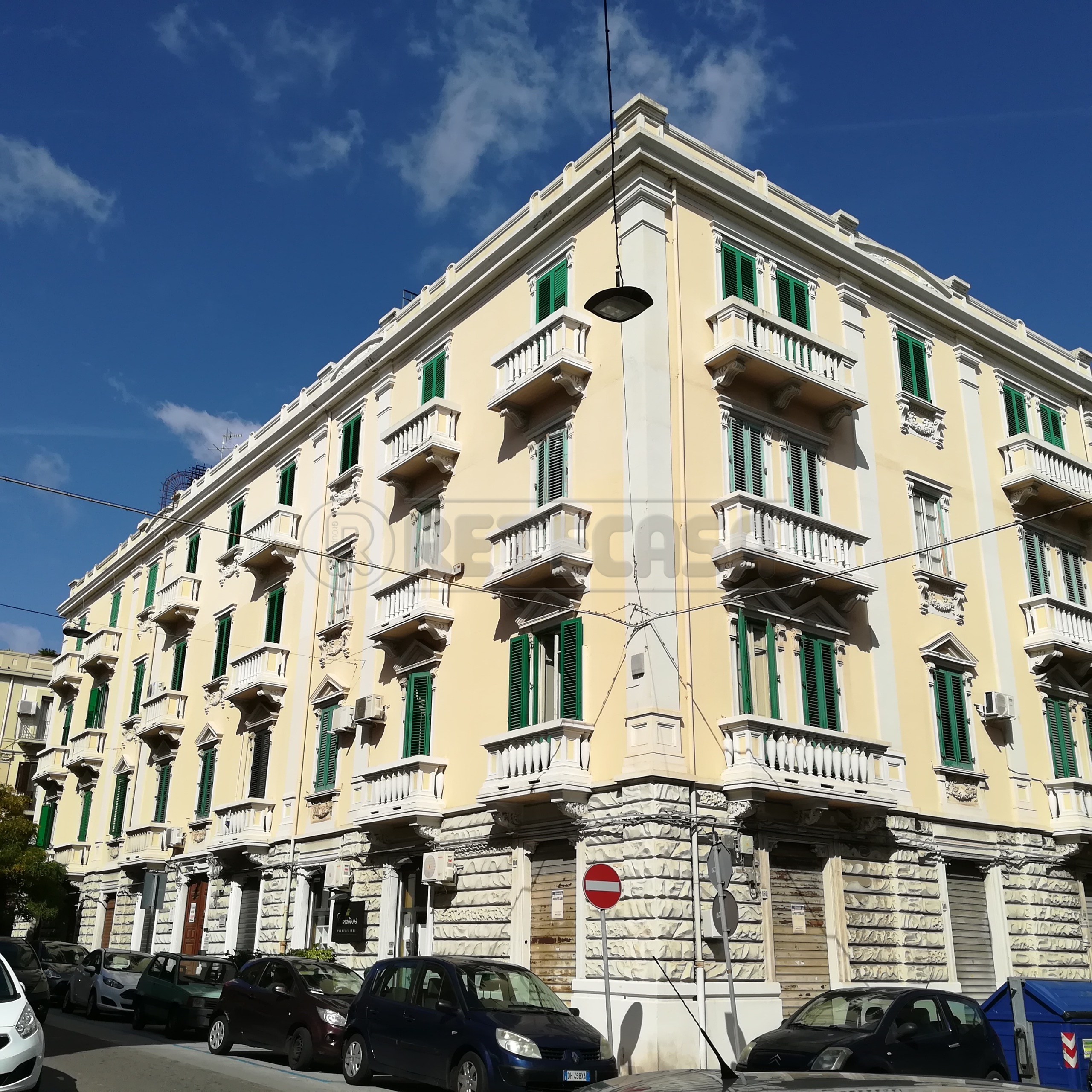 Bilocale da ristrutturare in via maddalena 108, Messina