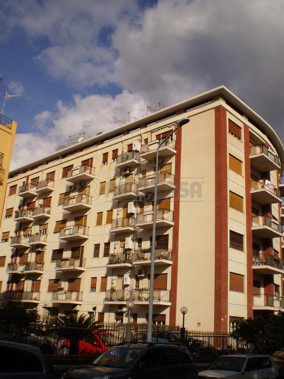 Quadrilocale in affitto in viale regina elena 125, Messina