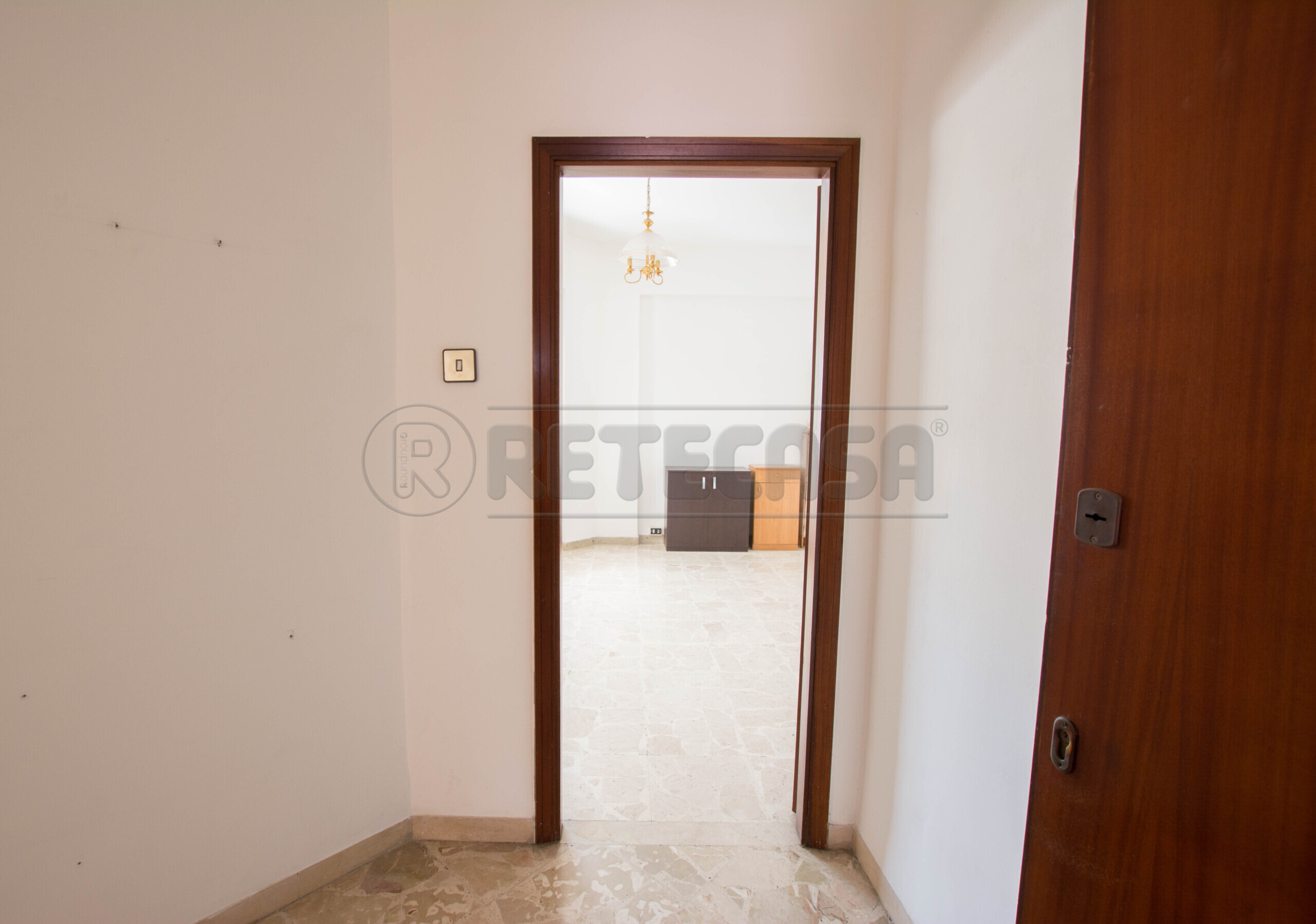 Bilocale da ristrutturare in via istria 34, Messina