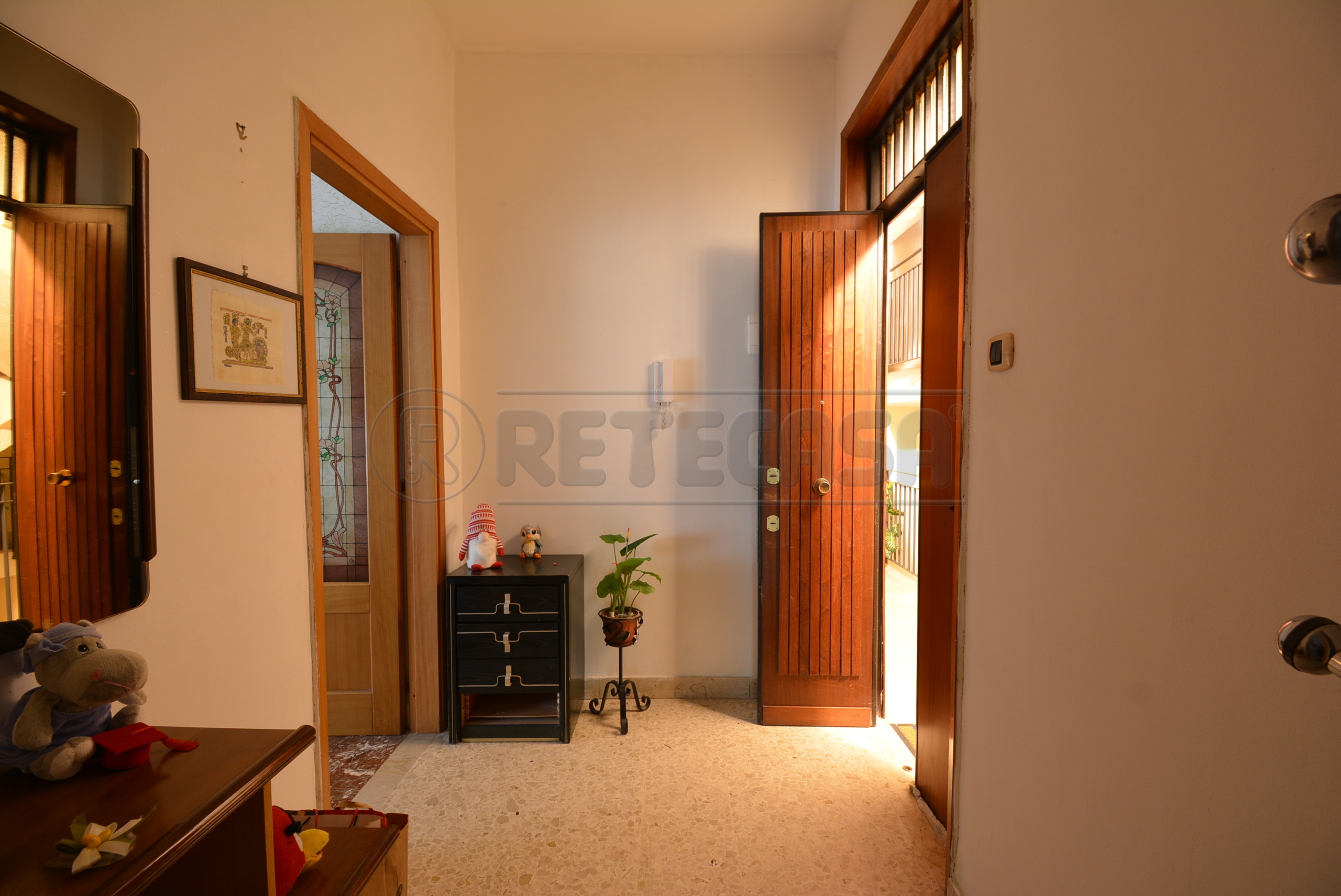 Trilocale da ristrutturare in via consolare pompea 7, Messina