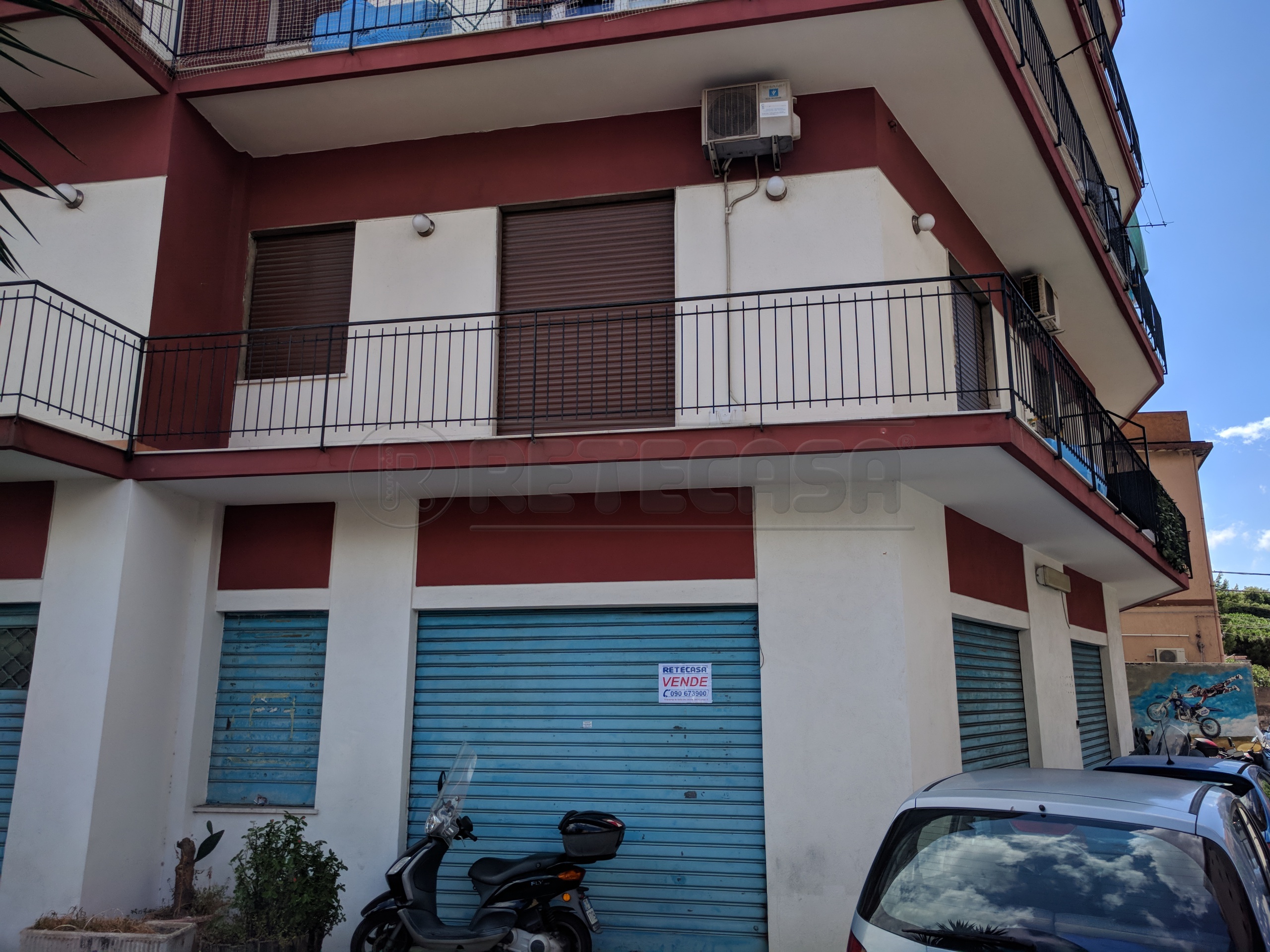 Magazzino da ristrutturare in via minissale 3, Messina