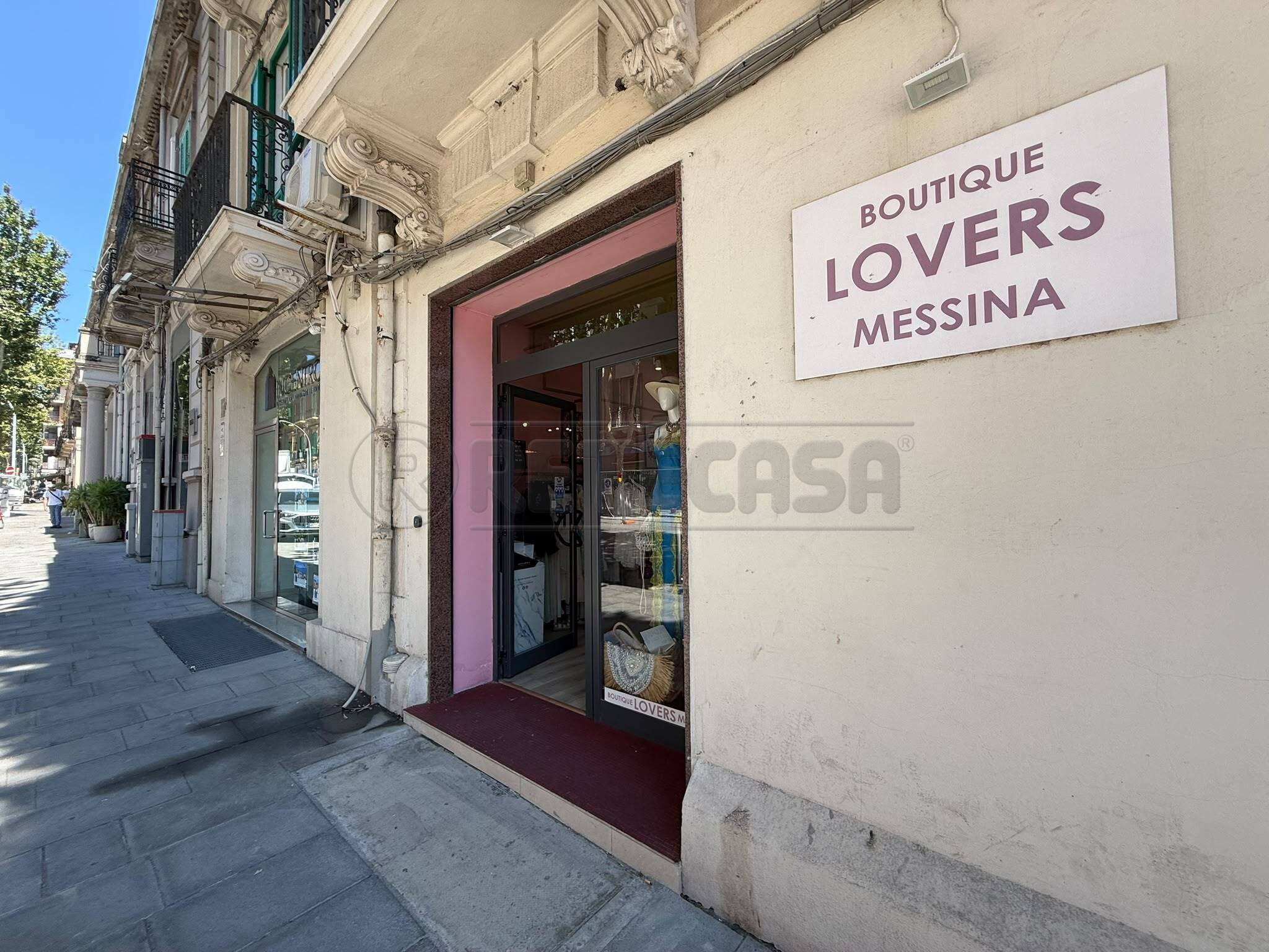 Locale commerciale in affitto in via santa cecilia 140, Messina