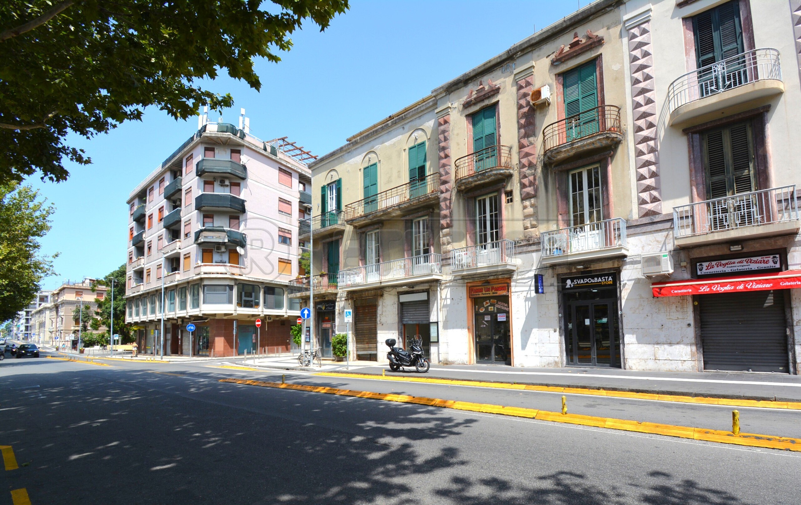 Locale commerciale da ristrutturare in corso cavour 164, Messina