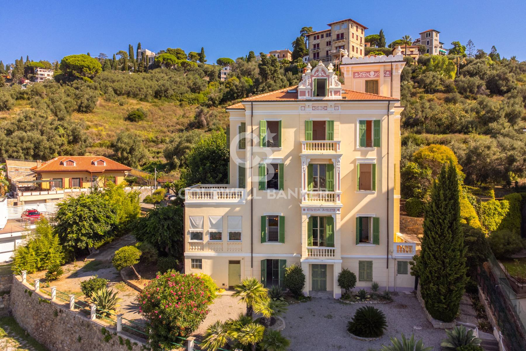 Villa vista mare a Bordighera