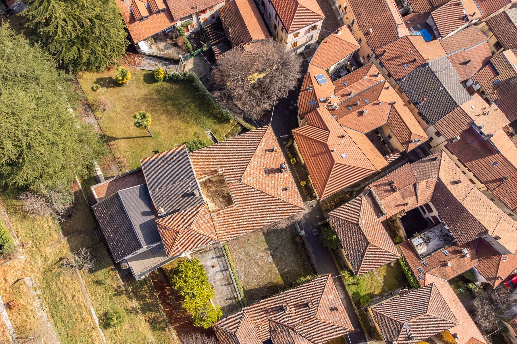 Villa in vendita a Castello Cabiaglio