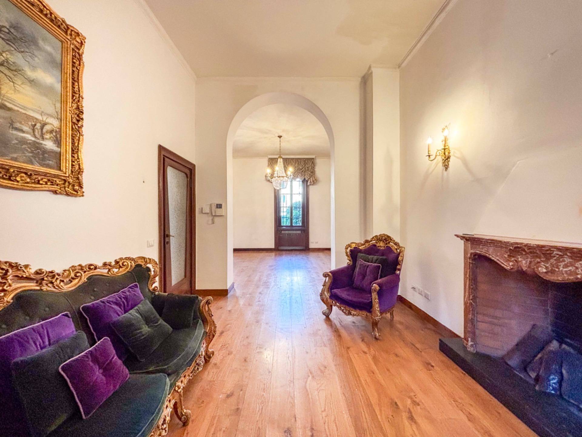 Villa in vendita a Milano, Nolo